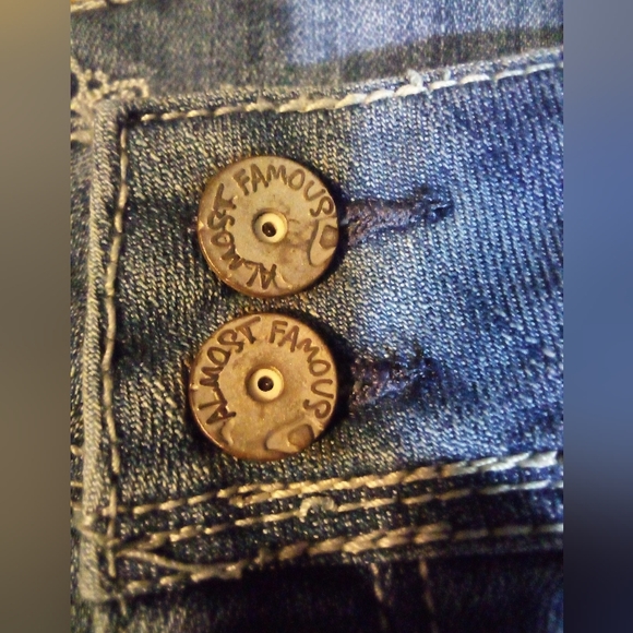 Almost Famous Stretch Denim Stone Washed Jeans Women 22 Blue - Picture 6 of 12